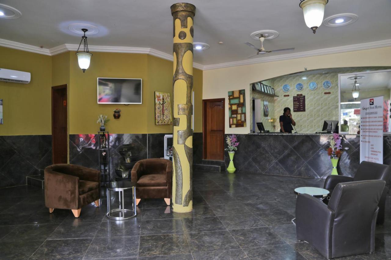 Grand Star Hotel North Legon Eksteriør billede