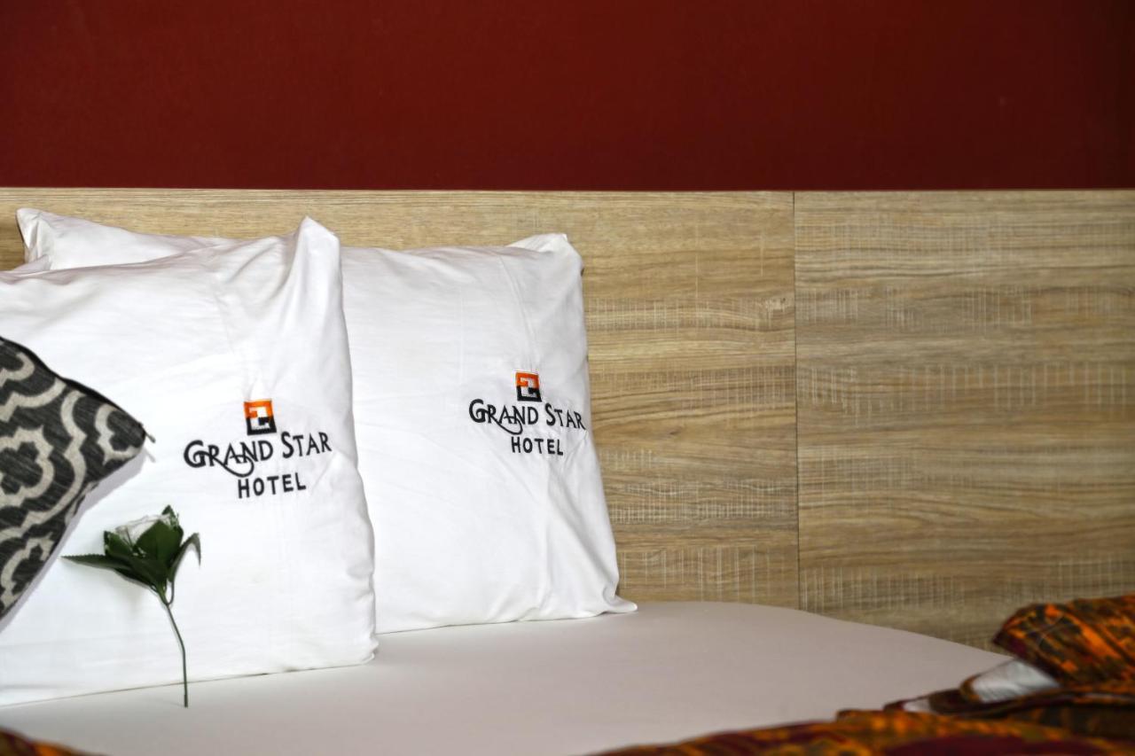 Grand Star Hotel North Legon Eksteriør billede