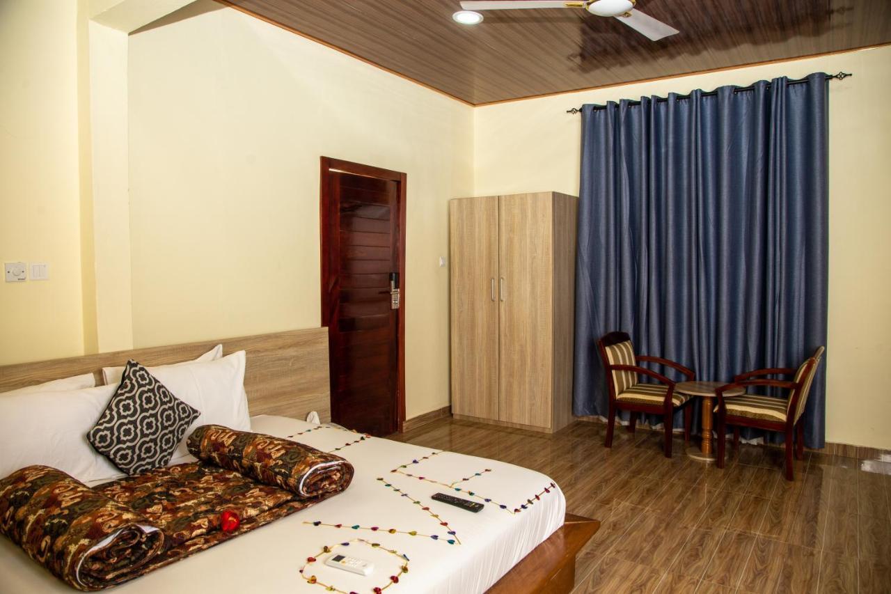 Grand Star Hotel North Legon Eksteriør billede