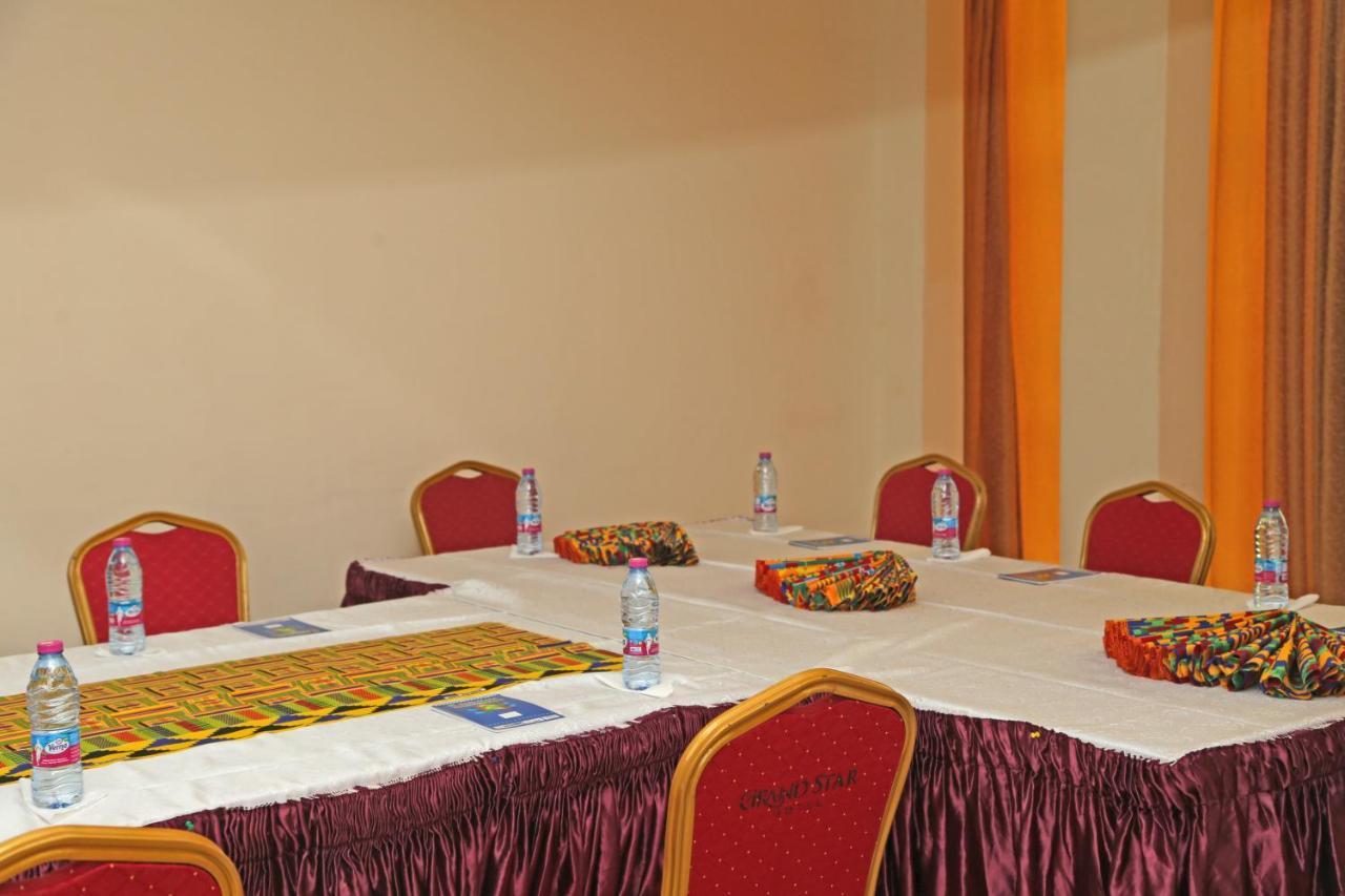 Grand Star Hotel North Legon Eksteriør billede